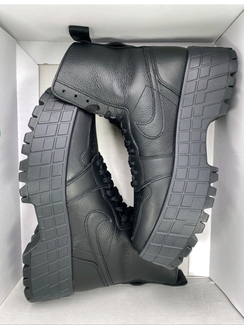 Nike Air Jordan 1 High Brooklyn Triple Black FJ5737-001 Women Size 9 NEW - Picture 5 of 5